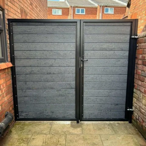 Gate